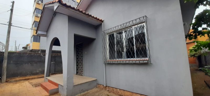 Casa para alugar no bairro Jardim Maua, Cachoeirinha