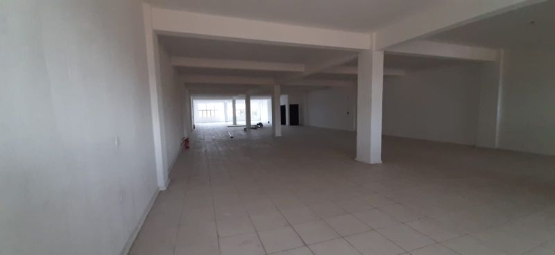S/Loja com 400m² para alugar no bairro Dist. Industrial, Cachoeirinha