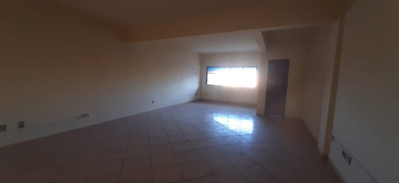 Sala com 1 banheiro e 60m² para alugar no bairro Cohab a, Gravatai