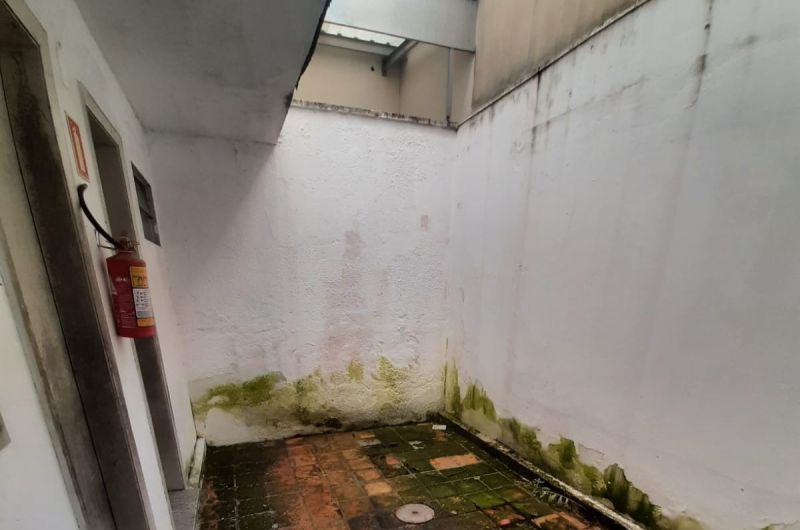 Loja com 1 banheiro e 50m² para alugar no bairro Vila Eunice Velha, Cachoeirinha