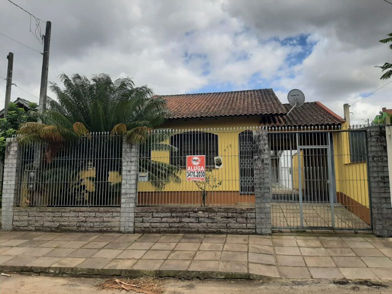 Casa para alugar no bairro Vila Monte Carlo, Cachoeirinha