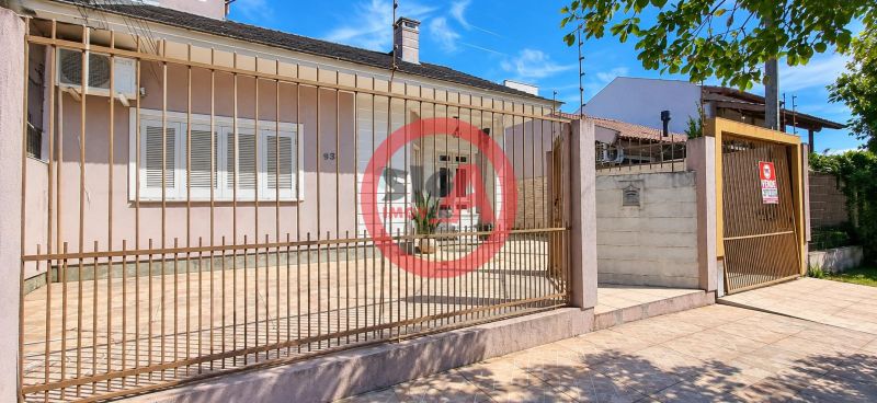 Casa com 3 quartos, 2 banheiros e 106m² à venda no bairro Parque da Matriz, Cachoeirinha
