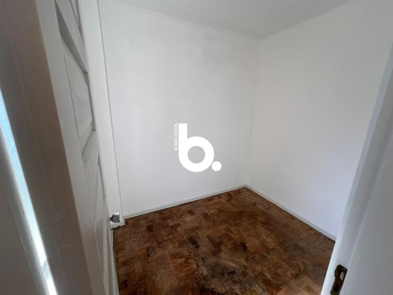 Apto com 3 quartos, 3 banheiros e 139m² para alugar no bairro Independencia, Porto Alegre