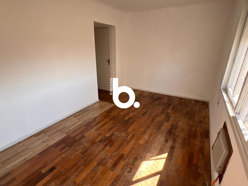 Apto com 3 quartos, 3 banheiros e 139m² para alugar no bairro Independencia, Porto Alegre