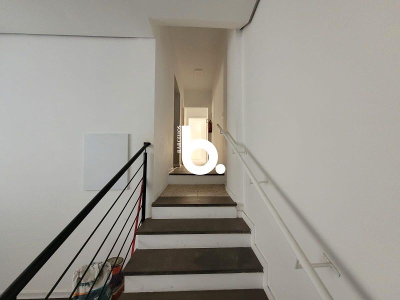 Loja reformada 100m² para alugar na Independência, POA