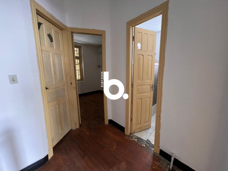 Casa para alugar em Floresta, Porto Alegre - 4 quartos