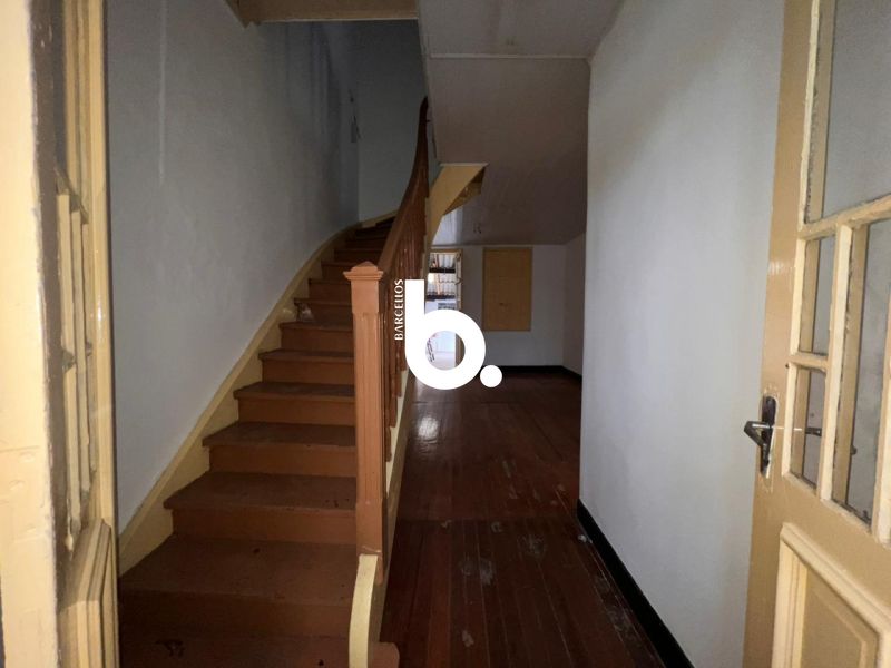 Casa para alugar em Floresta, Porto Alegre - 4 quartos