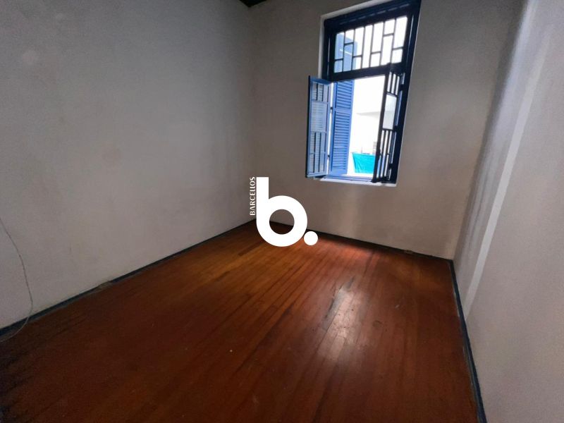 Casa para Locação no Independência, Porto Alegre - 4 Quartos