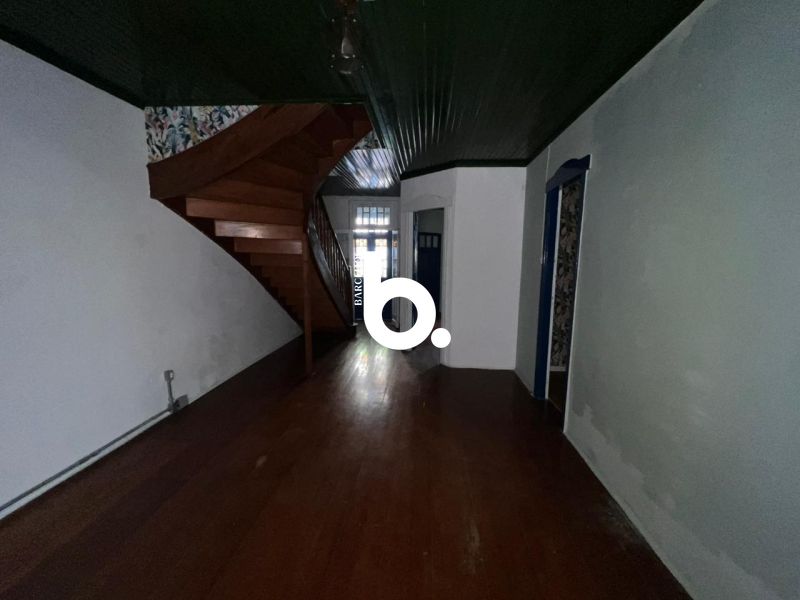 Casa para Locação no Independência, Porto Alegre - 4 Quartos