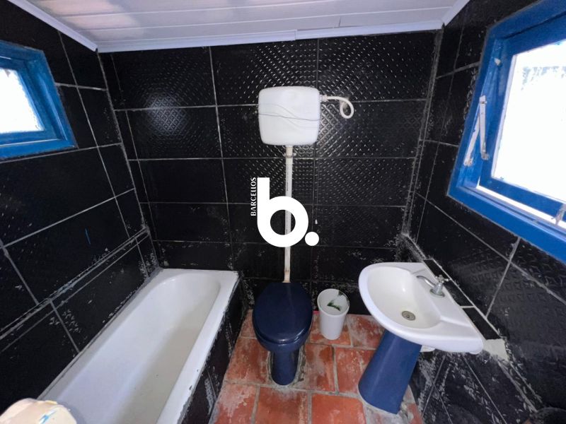 Casa para Locação no Independência, Porto Alegre - 4 Quartos