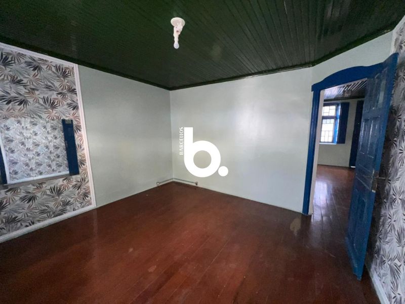 Casa para Locação no Independência, Porto Alegre - 4 Quartos