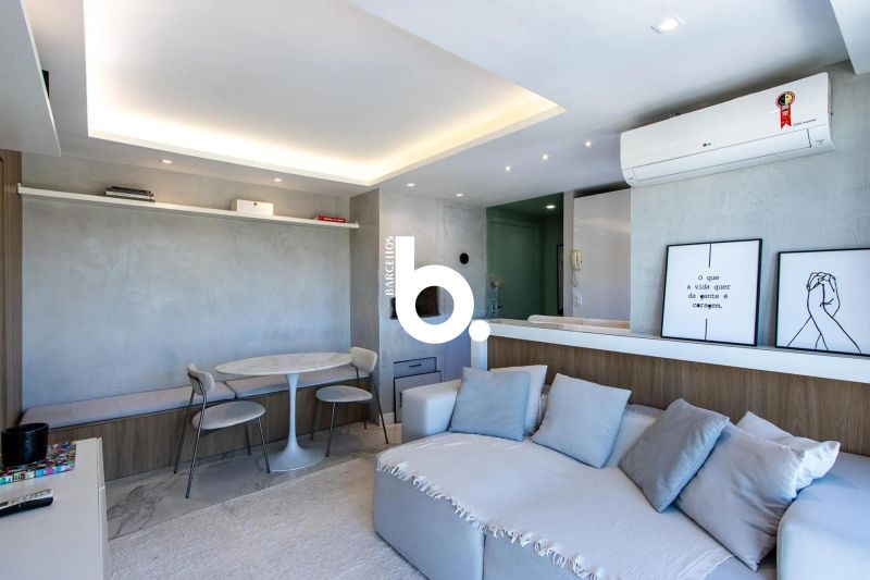 Apartamento 1 quarto com churrasqueira no Jardim Botânico, POA