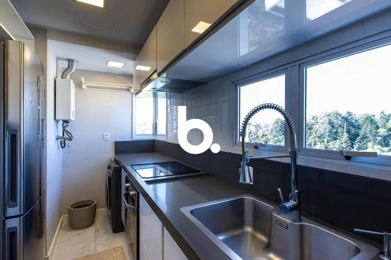 Apartamento 1 quarto com churrasqueira no Jardim Botânico, POA