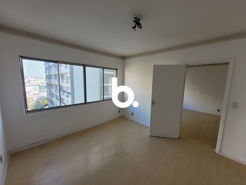 Apartamento de 1 dormitório em frente à Santa Casa – Independência