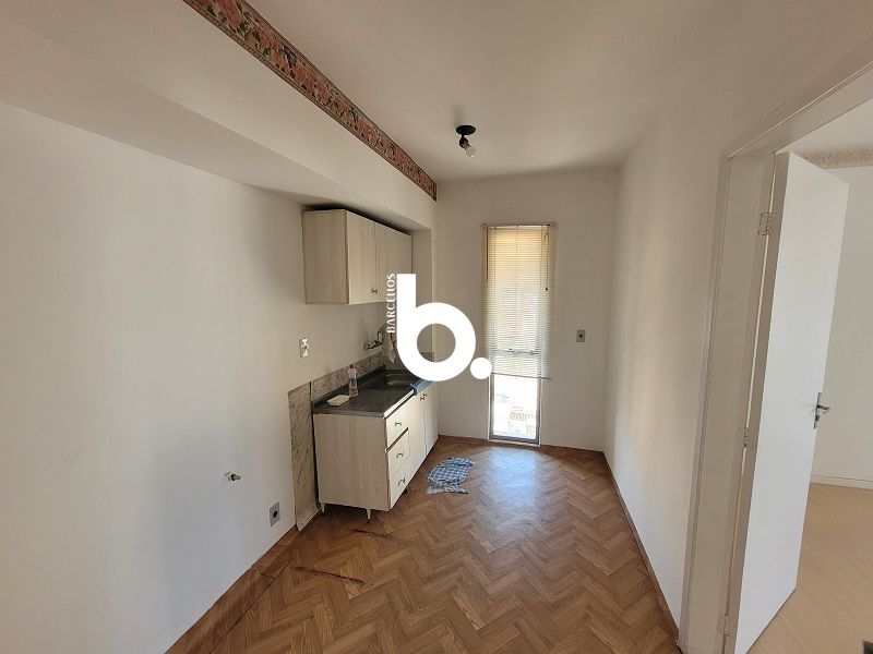 Apartamento de 1 dormitório em frente à Santa Casa – Independência