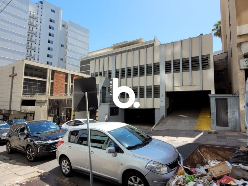 Box garagem na Senhor dos Passos