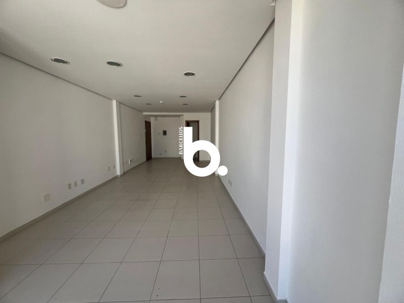 Sala com 40m² para alugar no bairro Bom Fim, Porto Alegre