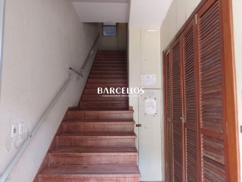 Apartamento estilo JK de 33 m² para locação na Chácara das Pedras – Porto Alegre