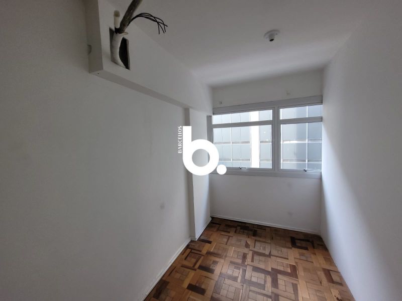 SALA COMERCIAL 25M² CENTRO HISTÓRICO