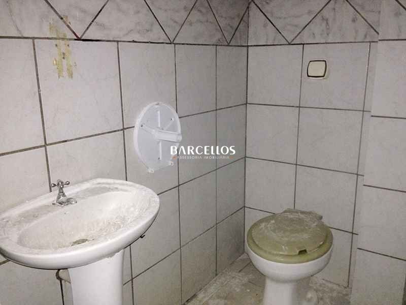 LOJA NA RUA DOS ANDRADAS PROXIMO A PRAÇA DOM FELICIANO