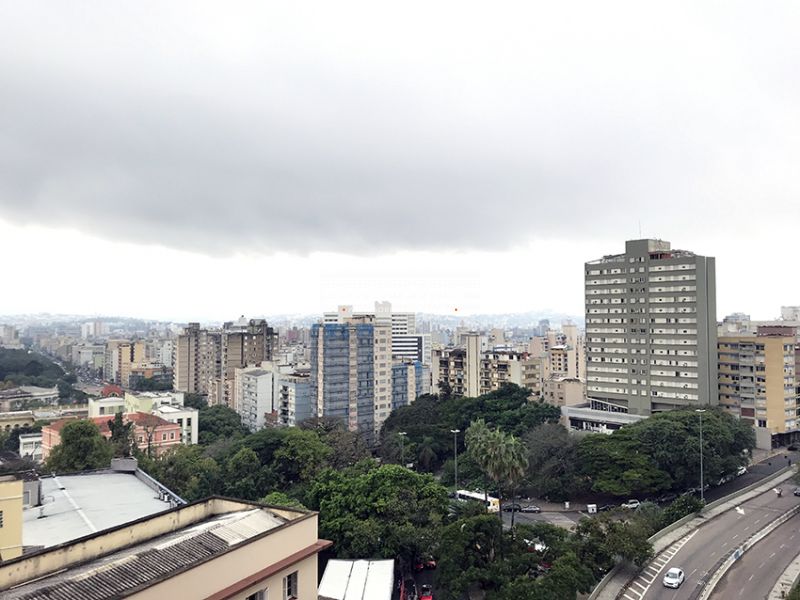 Sala com 1 banheiro e 60m² para alugar no bairro Centro Historico, Porto Alegre
