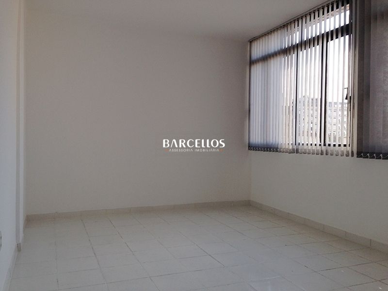 Sala com 22m² para alugar no bairro Centro Historico, Porto Alegre