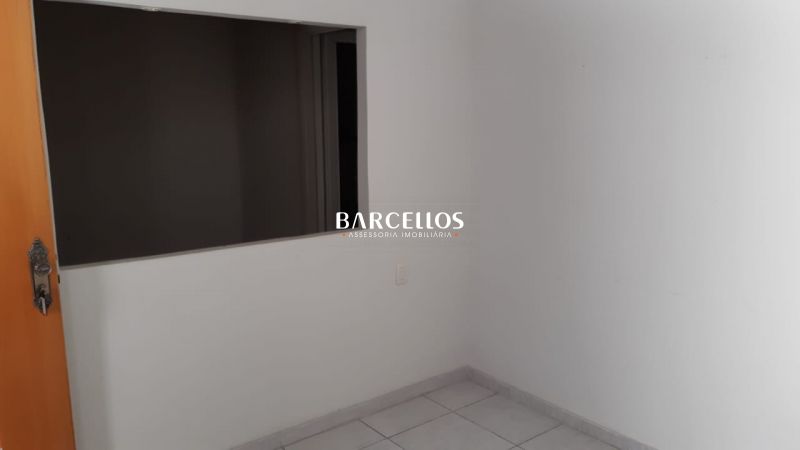 AMPLO CONJUNTO, NA PARTE ALTA DA RUA DOS ANDRADAS!