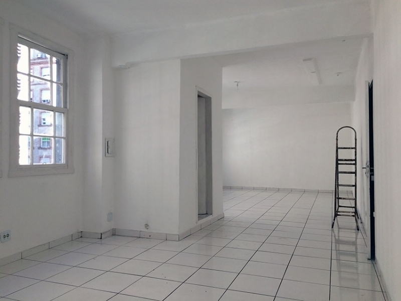 Sala com 1 banheiro e 55m² para alugar no bairro Centro Historico, Porto Alegre