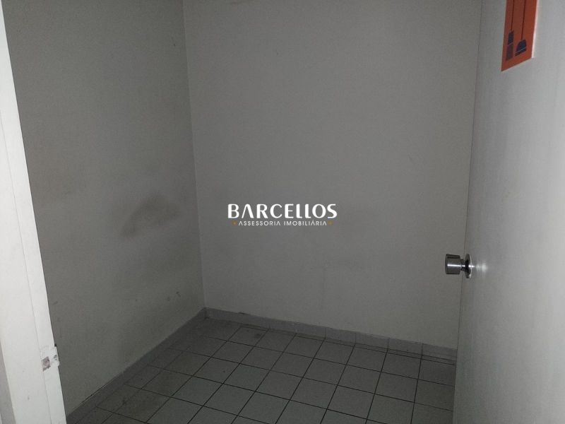 PRÉDIO EX BANCO ITAÚ NA ASSIS BRASIL