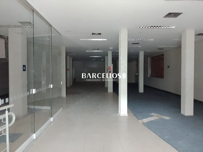 PRÉDIO EX BANCO ITAÚ NA ASSIS BRASIL