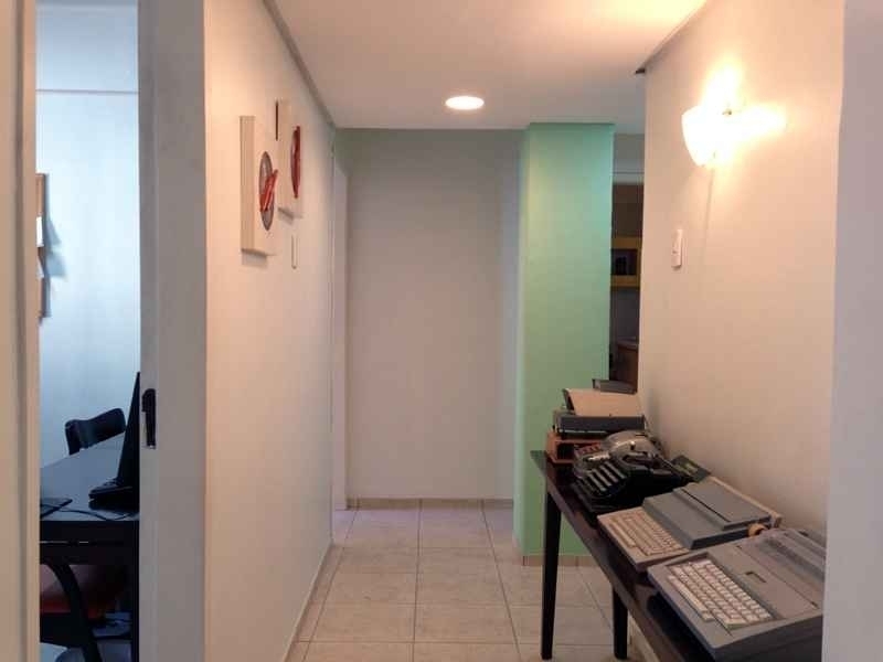 Conjunto com 2 banheiros e 110m² para alugar no bairro Centro Historico, Porto Alegre