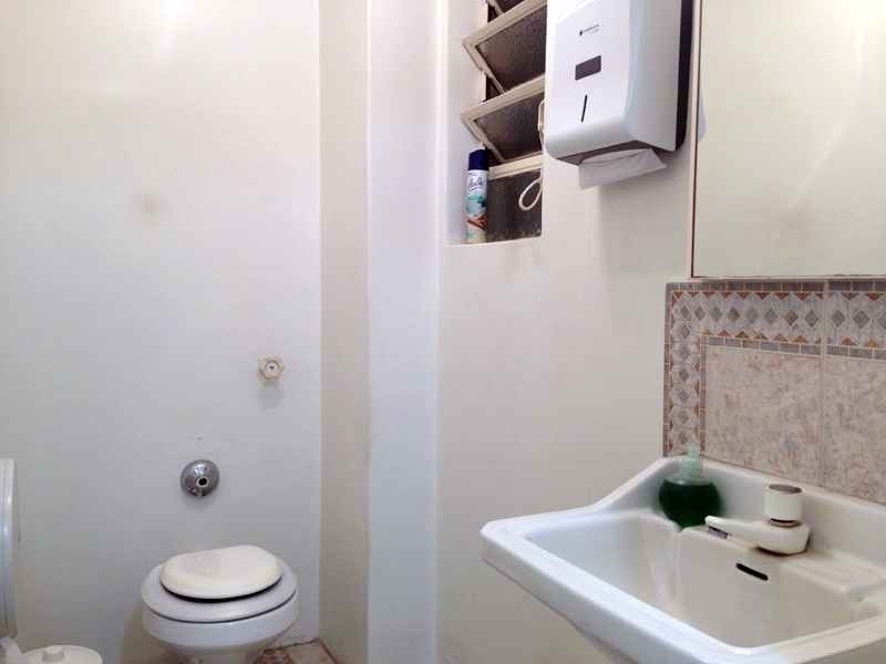 Conjunto com 2 banheiros e 110m² para alugar no bairro Centro Historico, Porto Alegre
