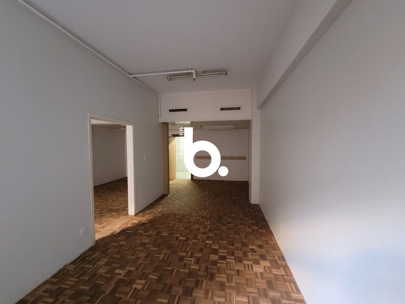 Sala com 1 banheiro e 60m² para alugar no bairro Centro Historico, Porto Alegre