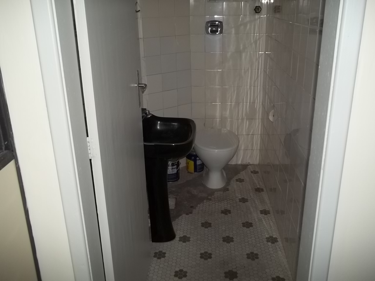 Conjunto com 1 banheiro e 60m² para alugar no bairro Centro Historico, Porto Alegre