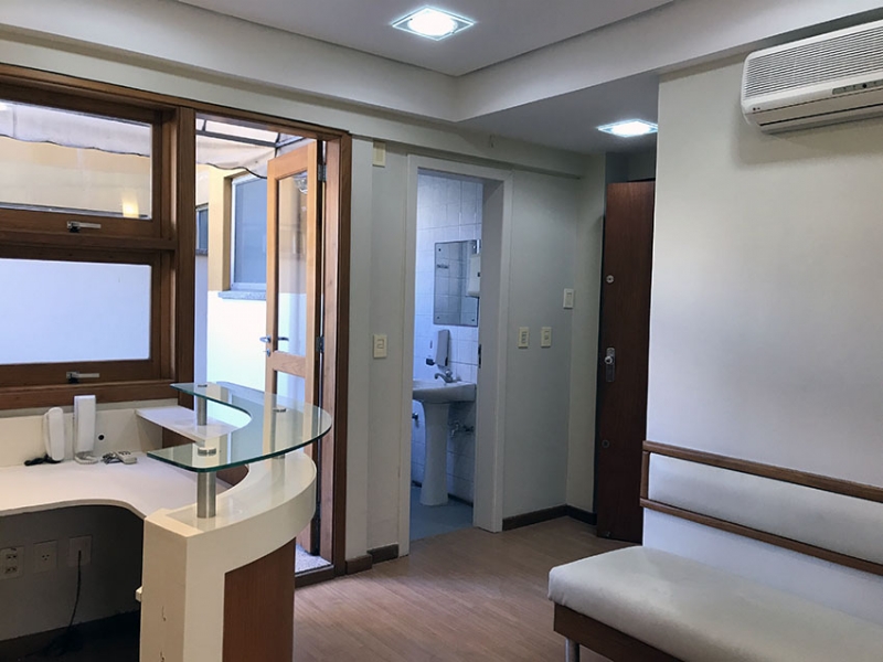 Conjunto com 40m² para alugar no bairro Rio Branco, Porto Alegre