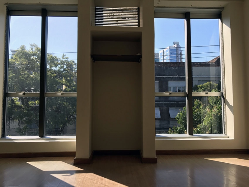 Conjunto com 40m² para alugar no bairro Rio Branco, Porto Alegre