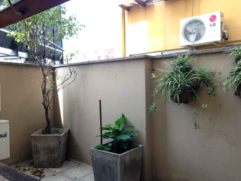 Conjunto com 40m² para alugar no bairro Rio Branco, Porto Alegre