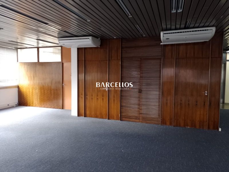 Conjunto com 2 banheiros e 113m² para alugar no bairro Centro Historico, Porto Alegre