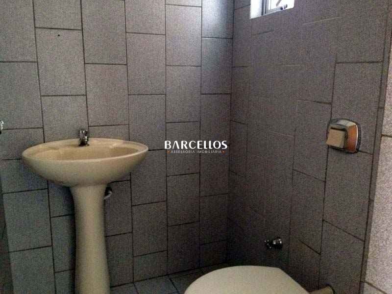 Sala com 1 banheiro e 35m² para alugar no bairro Petropolis, Porto Alegre