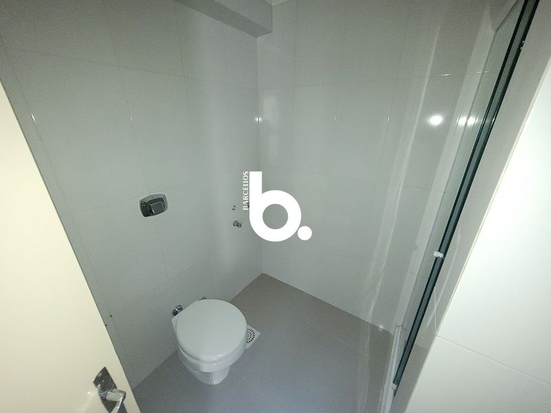 Apto com 2 quartos, 1 banheiro e 60m² à venda no bairro Centro, Porto Alegre