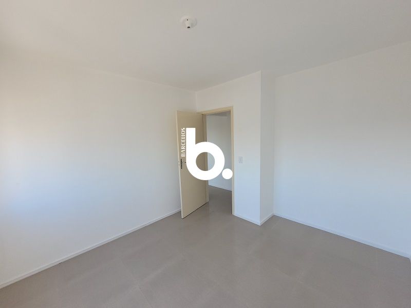 Apto com 2 quartos, 1 banheiro e 60m² à venda no bairro Centro, Porto Alegre