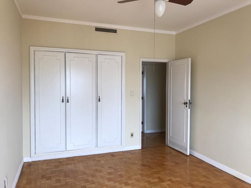 Box com 10m² para alugar no bairro Centro, Porto Alegre