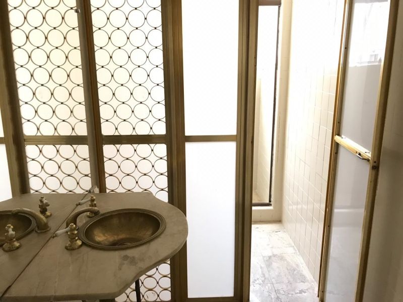 Box com 10m² para alugar no bairro Centro, Porto Alegre