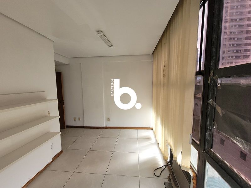 Conjunto com 1 banheiro e 41m² para alugar no bairro Centro, Porto Alegre