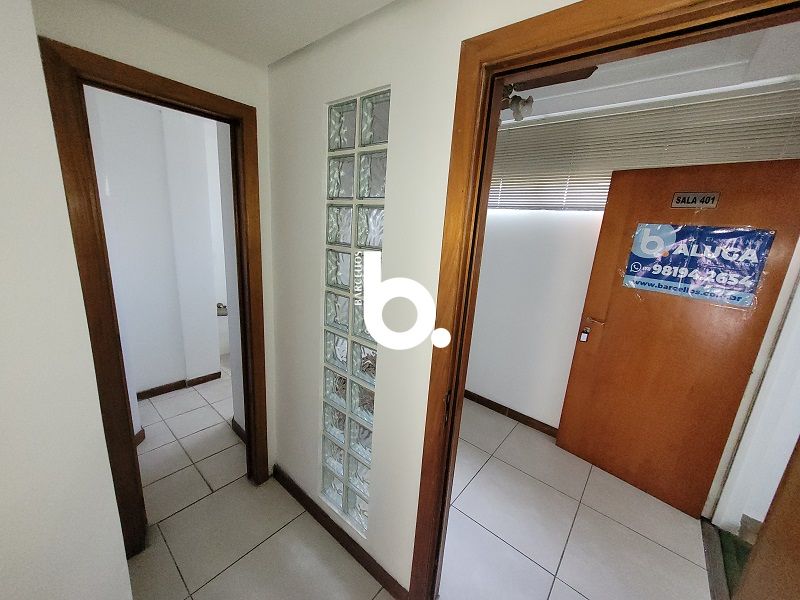 Conjunto com 1 banheiro e 41m² para alugar no bairro Centro, Porto Alegre