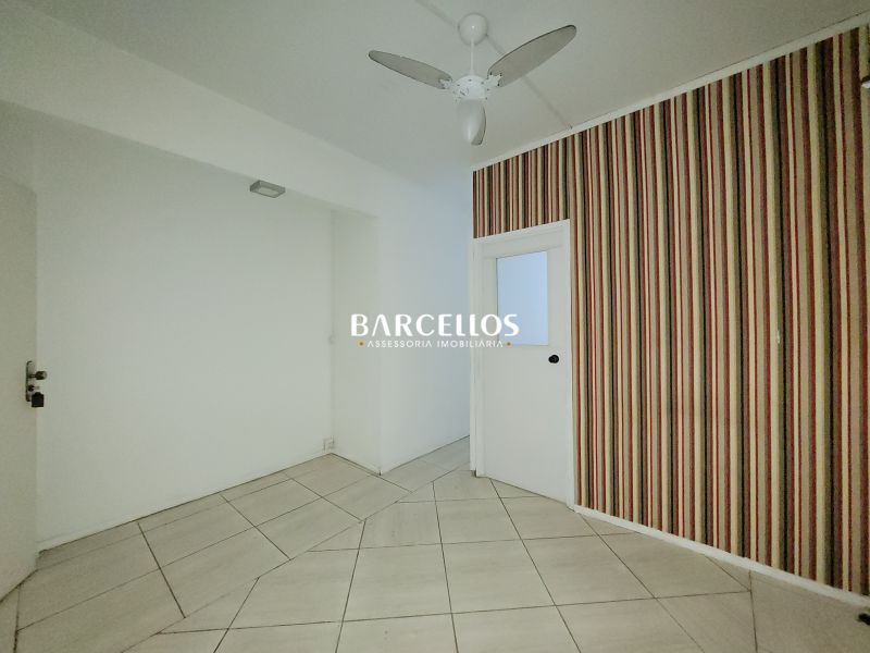 SALA COMERCIAL