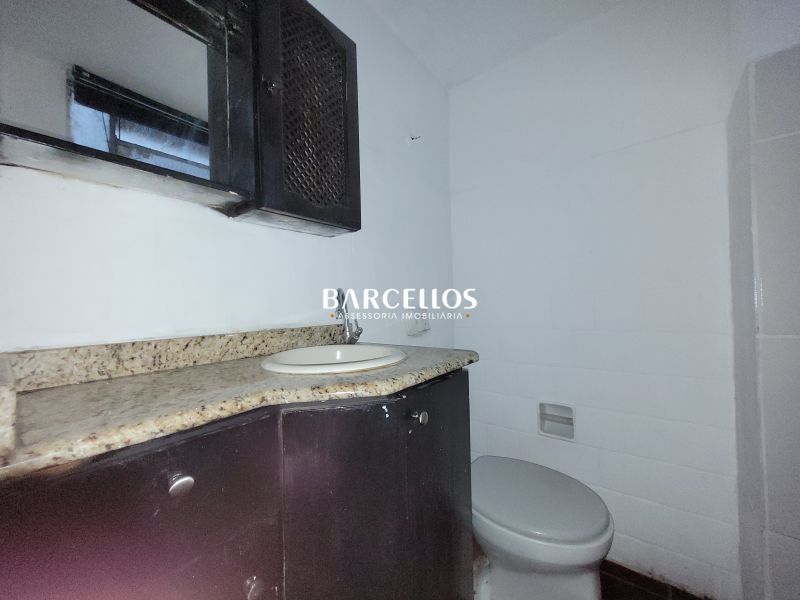 SALA COMERCIAL