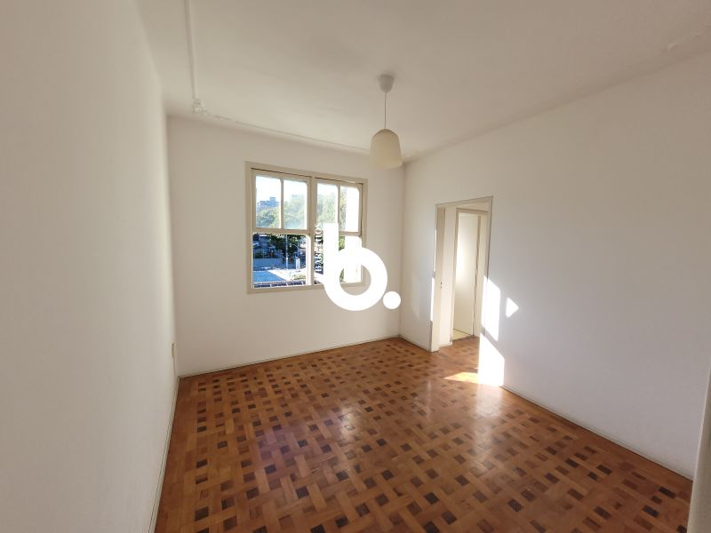 APARTAMENTO 1 DORMITÓRIO CRISTÓVÃO COLOMBO