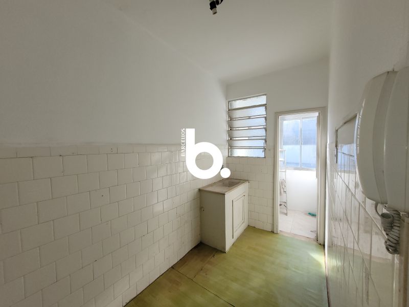 APARTAMENTO 1 DORMITÓRIO CRISTÓVÃO COLOMBO