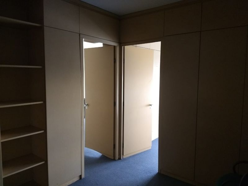 Conjunto com 1 banheiro e 52m² para alugar no bairro Centro Historico, Porto Alegre